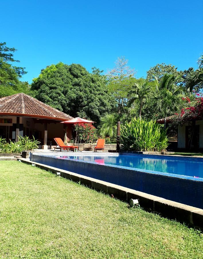 Casa Mapache Hotel Tamarindo Exterior photo