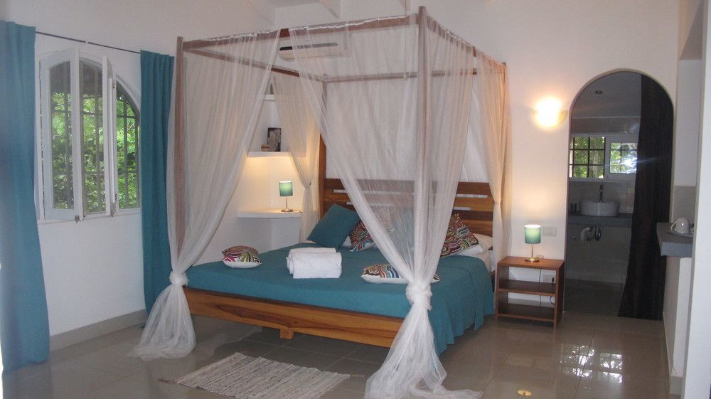 Casa Mapache Hotel Tamarindo Exterior photo
